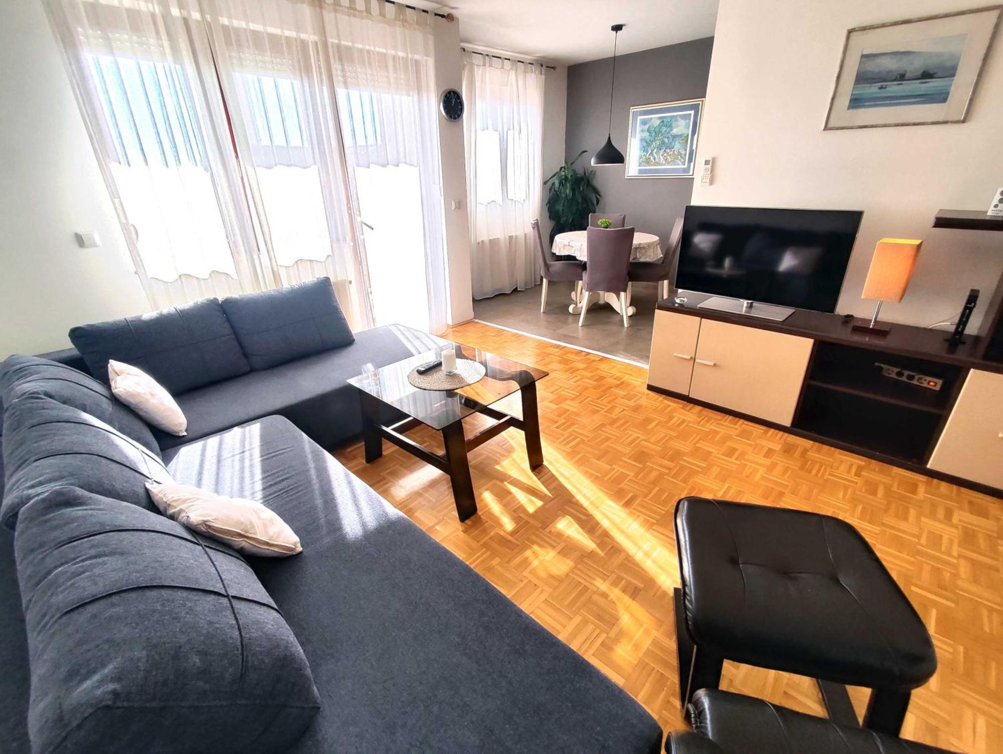 Lara'S Apartment 扎达尔 外观 照片