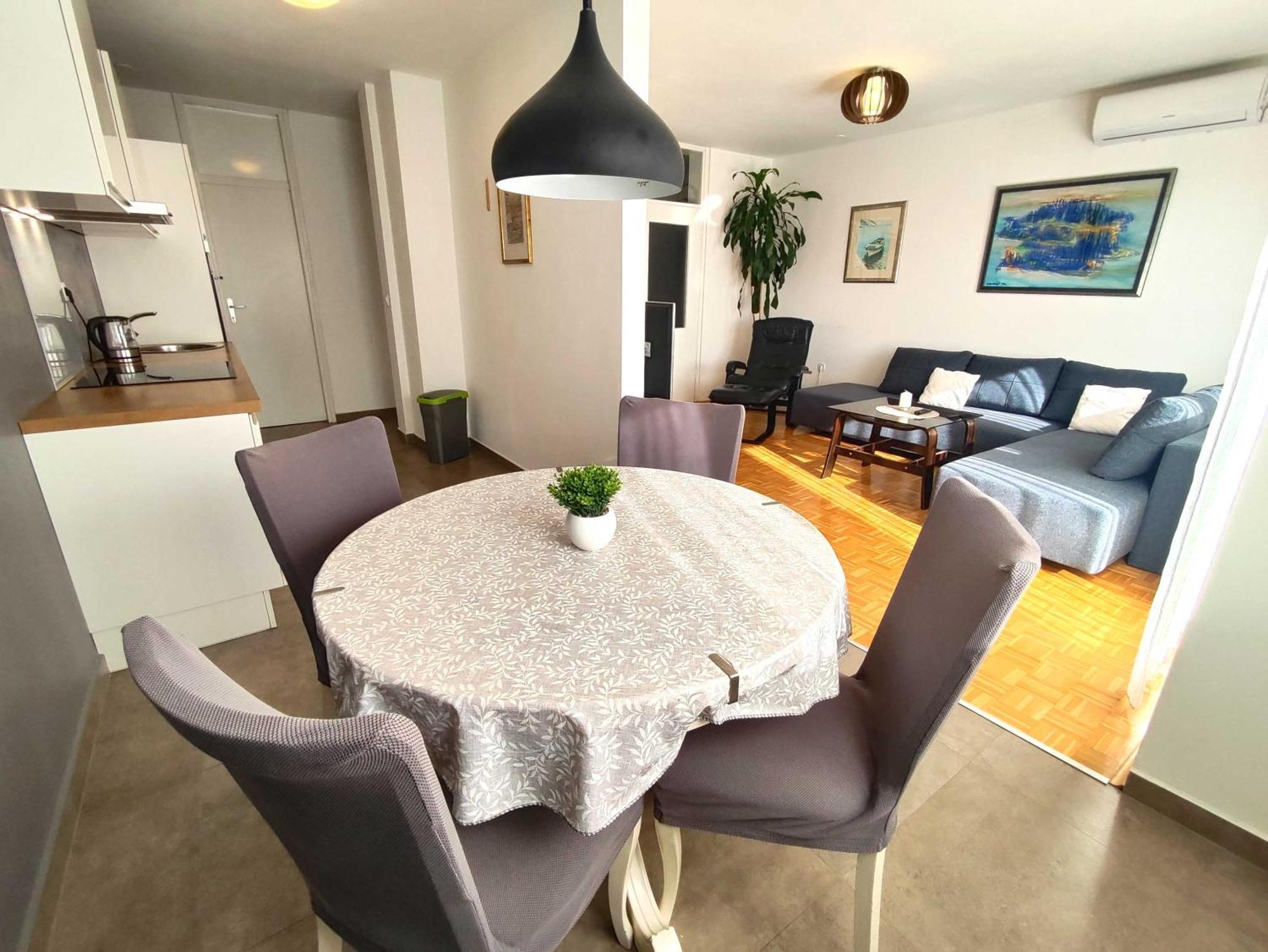 Lara'S Apartment 扎达尔 外观 照片